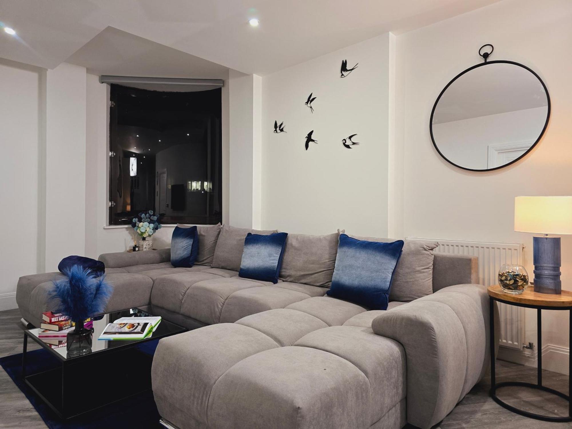 Abbey Corner By Nivaas Apartamento Reading Exterior foto